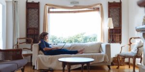 Why Hiring a Real Estate Agent to Buy or Sell a House Is a Good Idea